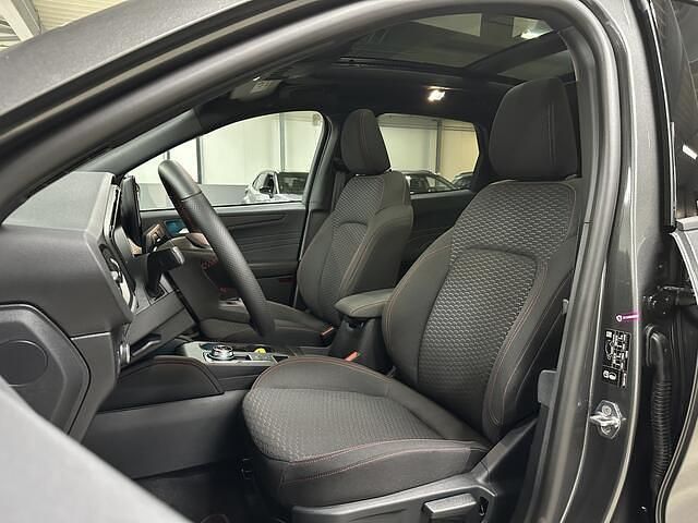 Nieuw Ford Kuga ST-Line 243 PK (178 kW) 2025 Grijs (metallic) SUV