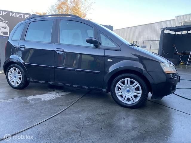Occasion Fiat Idea Active 95 PK (69 kW) 2004 Zwart MPV