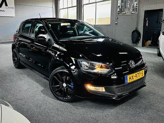 Zwart Gebruikt 2016 VW Polo Edition Hatchback | € 9.499 (Eerlijke prijs) - Afbeelding 1/4