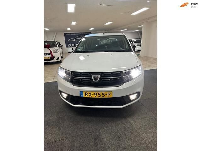 Wit Occasion 2018 Dacia Sandero Ambiance Hatchback | € 6.950 (Eerlijke prijs) - Afbeelding 1/4