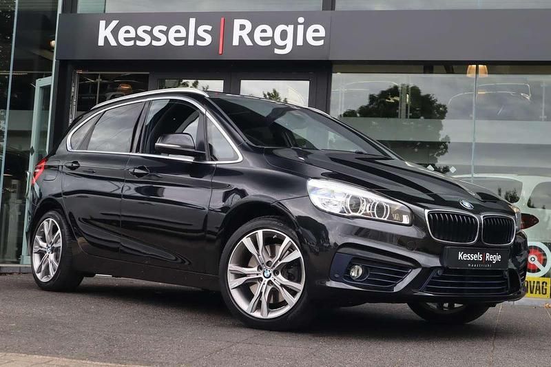Zwart Gebruikt 2016 BMW 225 Active Tourer iPerformance MPV | € 17.950 (Duur) - Afbeelding 1/4