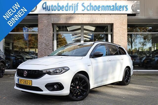 Wit Gebruikt 2019 Fiat Tipo S Stationwagen | € 14.945 (Eerlijke prijs) - Afbeelding 1/4