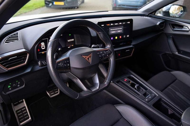 Occasion Cupra Leon VZ 245 PK (180 kW) 2022 Wit Stationwagen