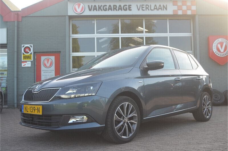 Grijs Gebruikt 2017 Skoda Fabia Drive Hatchback | € 10.950 (Eerlijke prijs) - Afbeelding 1/4