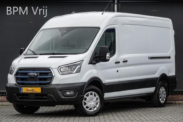 Wit Gebruikt 2023 Ford E-Transit Van | € 34.950 - Afbeelding 1/4
