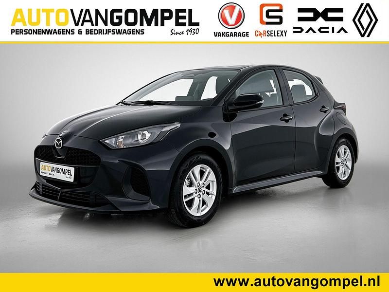 Zwart Gebruikt 2025 Mazda 2 Center-Line Hatchback | € 22.935 (Goede deal) - Afbeelding 1/4