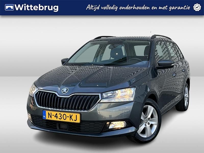 Grijs Gebruikt 2020 Skoda Fabia Style Stationwagen | € 14.450 (Eerlijke prijs) - Afbeelding 1/2