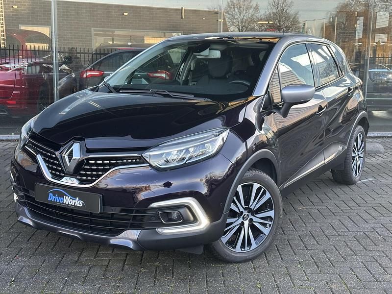 Zwart Occasion 2017 Renault Captur Initiale Paris SUV | € 15.998 (Duur) - Afbeelding 1/4