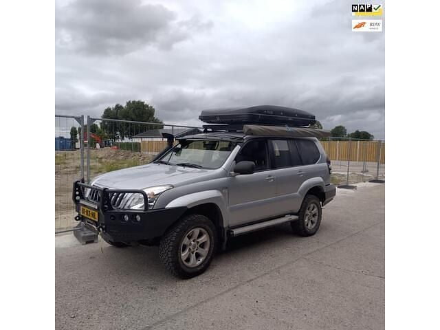 Zilver Gebruikt 2006 Toyota Land Cruiser SUV | € 24.950 (Duur) - Afbeelding 1/4
