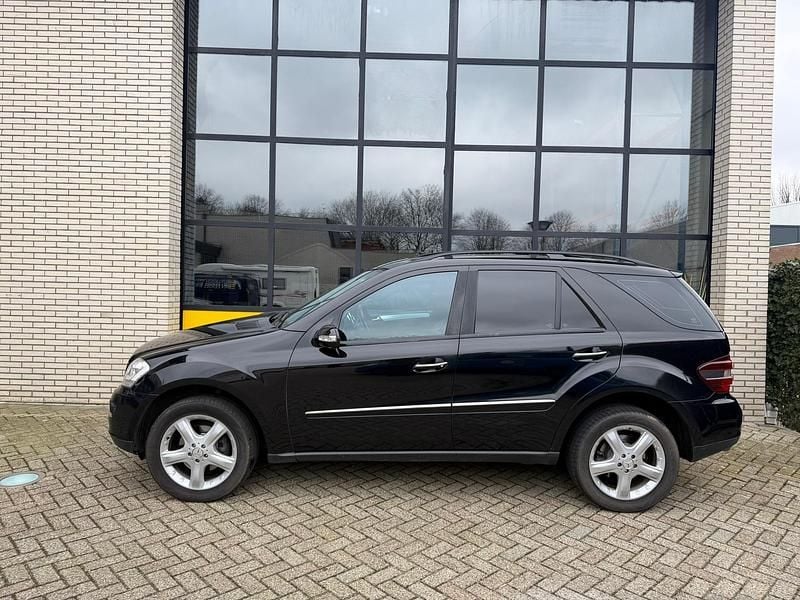 Occasion Mercedes ML320 225 PK (165 kW) 2007 Zwart SUV