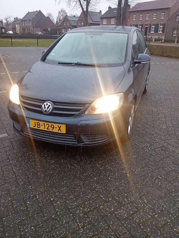 Blauw Occasion 2006 VW Golf Plus Cross MPV | € 2.100 (Goede deal) - Afbeelding 1/4