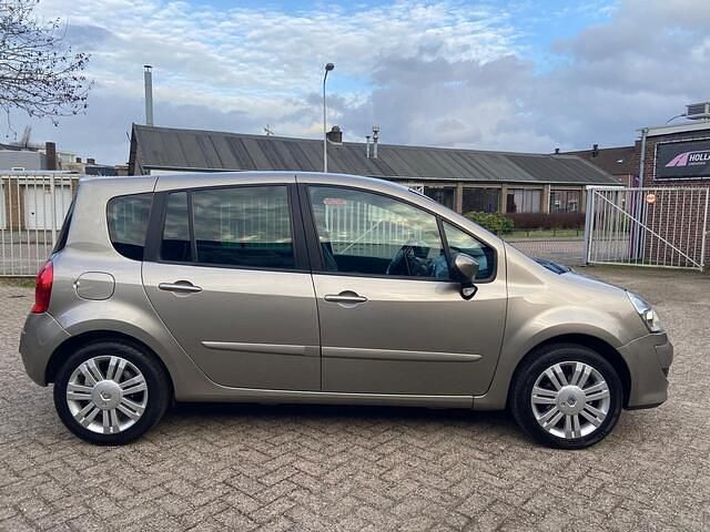 Occasion Renault Grand Modus Exception 112 PK (82 kW) 2012 Bruin MPV