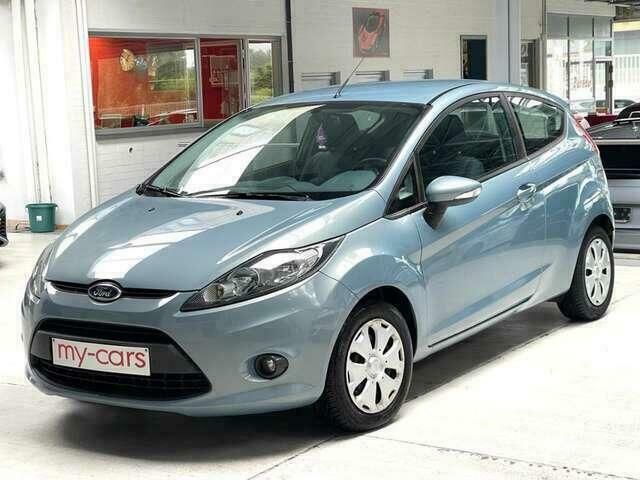 Blauw Gebruikt 2009 Ford Fiesta Hatchback | € 5.900 (Iets duurder) - Afbeelding 1/4