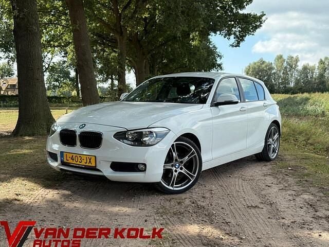 Wit Gebruikt 2012 BMW 116 Comfort Edition Hatchback | € 8.885 (Eerlijke prijs) - Afbeelding 1/4