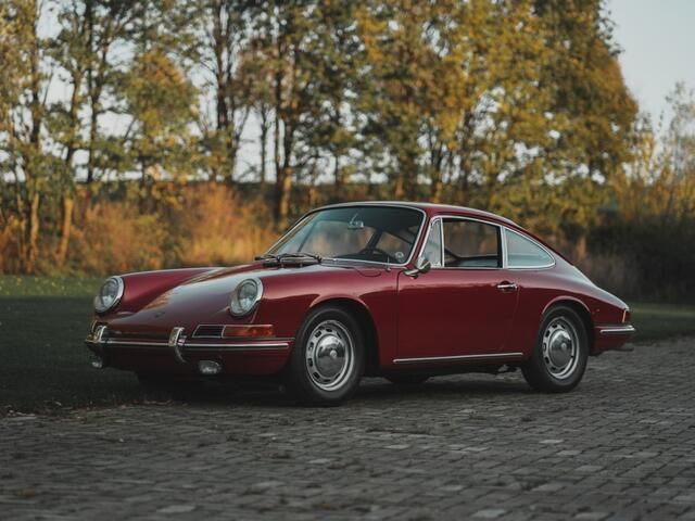 Rood Gebruikt 1965 Porsche 911 Coupé | € 139.900 - Afbeelding 1/4