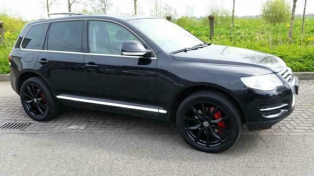 Zwart Gebruikt 2007 VW Touareg SUV | € 9.500 - Afbeelding 1/4