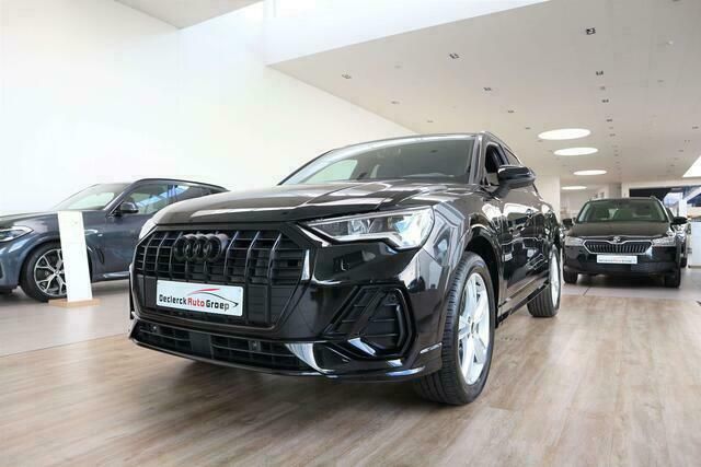 Zwart Gebruikt 2021 Audi Q3 S-Line SUV | € 60.995 - Afbeelding 1/4