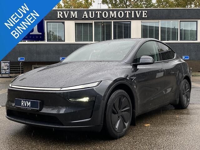 Grijs Gebruikt 2025 Tesla Model Y Long Range AWD SUV | € 52.899 - Afbeelding 1/4