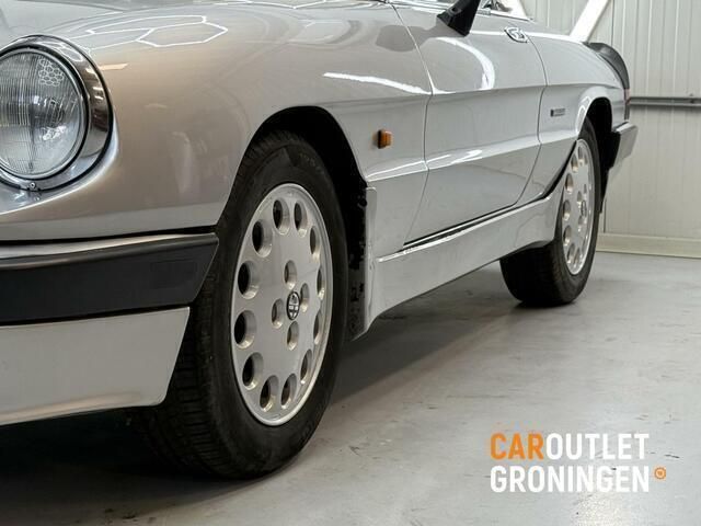 Occasion Alfa Romeo Spider Quadrifoglio Verde 140 PK (102 kW) 1986 Grijs Cabriolet