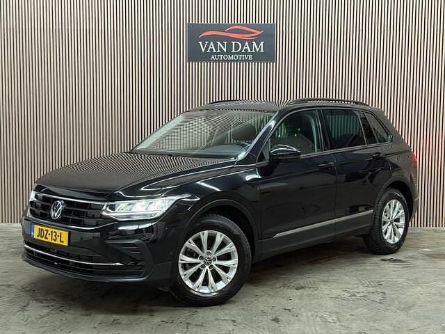 Zwart, metallic lak Gebruikt 2020 VW Tiguan Business SUV | € 27.900 (Super prijs) - Afbeelding 1/4