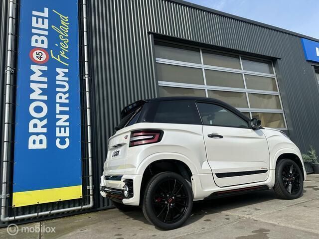 Occasion Ligier JS60 2024 Wit Hatchback