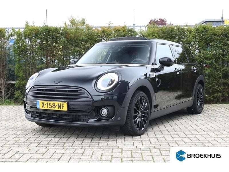 Zwart Gebruikt 2024 Mini Cooper Clubman Business Stationwagen | € 33.895 (Iets duurder) - Afbeelding 1/4