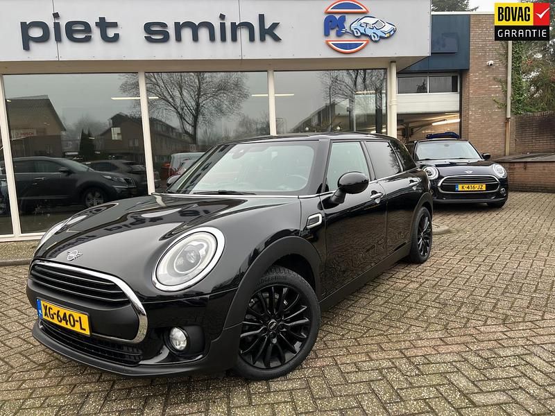 Zwart Occasion 2019 Mini One Clubman Business Stationwagen | € 17.500 (Eerlijke prijs) - Afbeelding 1/4