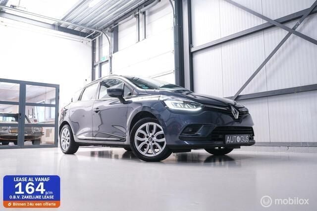 Grijs, metallic lak Gebruikt 2018 Renault Clio GrandTour Intens Stationwagen | € 9.990 (Eerlijke prijs) - Afbeelding 1/4