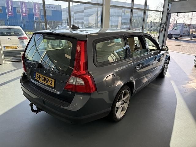 Occasion Volvo V70 Momentum 200 PK (147 kW) 2008 Grijs Stationwagen