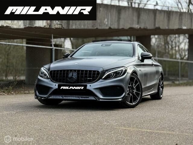 Grijs Gebruikt 2017 Mercedes C43 AMG AMG Coupé | € 37.445 - Afbeelding 1/4