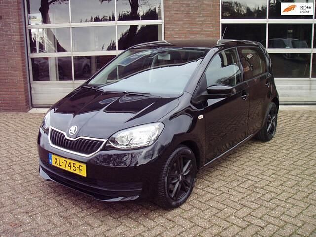 Zwart (metallic) Occasion 2019 Skoda Citigo Ambition Hatchback | € 7.750 (Eerlijke prijs) - Afbeelding 1/4