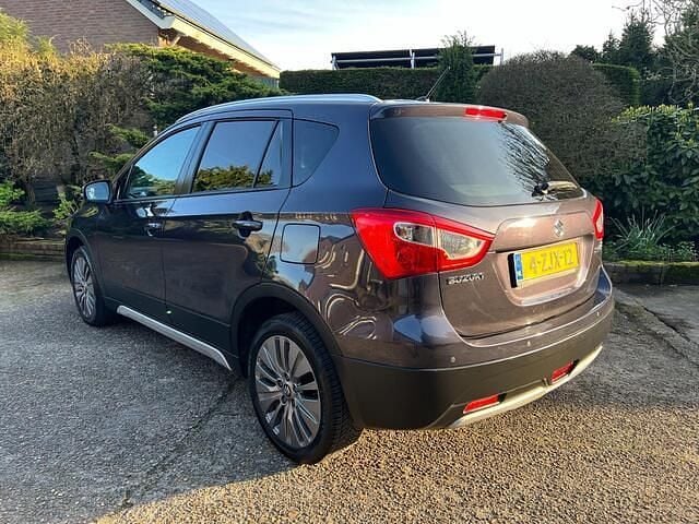 Occasion Suzuki SX4 Exclusive 120 PK (88 kW) 2015 Grijs SUV
