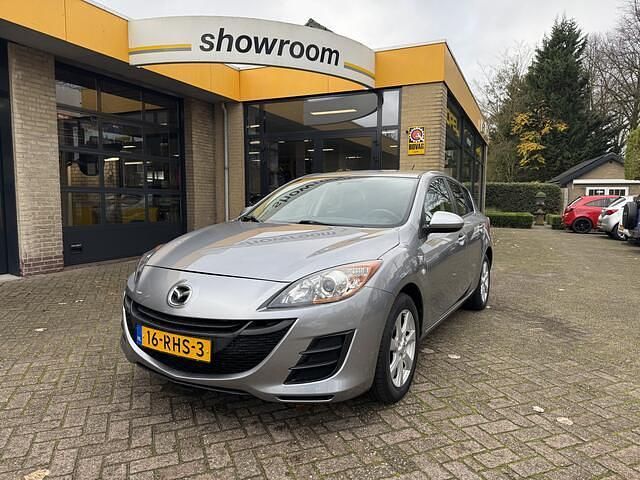 Grijs Occasion 2011 Mazda 3 Hatchback | € 9.495 (Eerlijke prijs) - Afbeelding 1/4