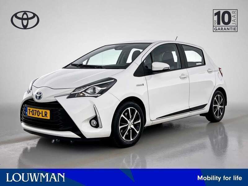 Wit Gebruikt 2018 Toyota Yaris Hybrid Limited Hatchback | € 14.445 (Eerlijke prijs) - Afbeelding 1/3