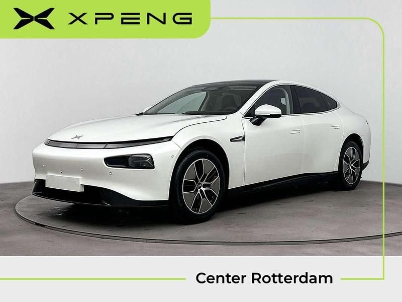 Wit Gebruikt 2025 XPENG P7 RWD Long Range Sedan | € 39.900 (Eerlijke prijs) - Afbeelding 1/4