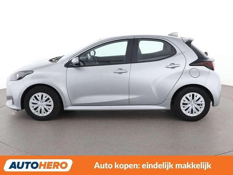 Occasion Toyota Yaris Hybrid Business Edition 116 PK (85 kW) 2022 Grijs Hatchback