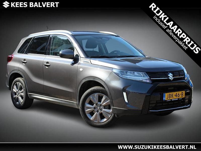 Grijs Gebruikt 2024 Suzuki Vitara SUV | € 25.450 (Eerlijke prijs) - Afbeelding 1/4