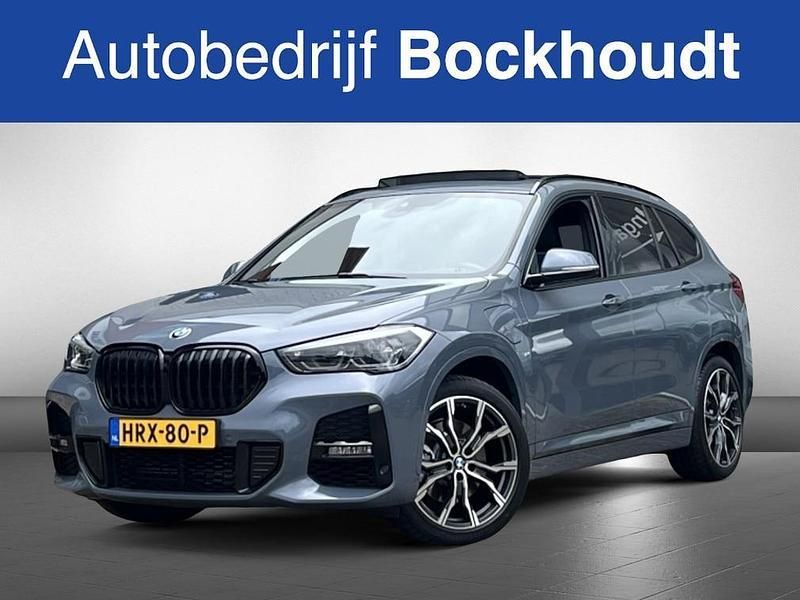 Grijs Gebruikt 2021 BMW X1 M Sport SUV | € 33.900 (Iets duurder) - Afbeelding 1/4
