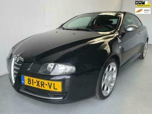 Zwart Gebruikt 2007 Alfa Romeo GT Coupé | € 1.499 - Afbeelding 1/4
