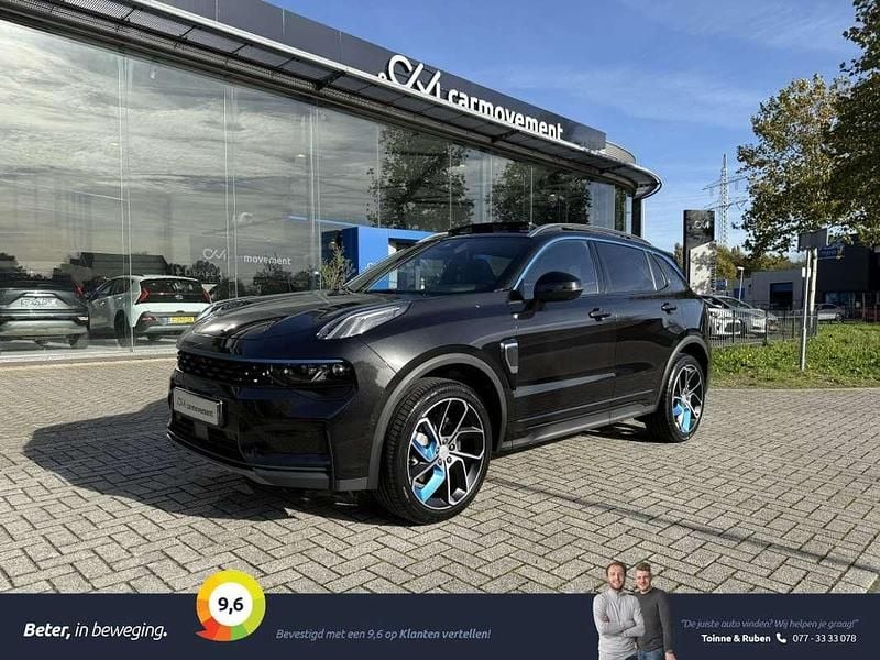 Zwart (metallic) Gebruikt 2024 Lynk & Co 01 SUV | € 29.900 (Eerlijke prijs) - Afbeelding 1/3