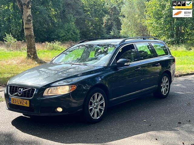 Grijs Gebruikt 2010 Volvo V70 Stationwagen | € 3.450 (Eerlijke prijs) - Afbeelding 1/4