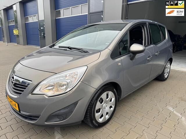 Bruin Gebruikt 2011 Opel Meriva Edition MPV | € 2.250 (Super prijs) - Afbeelding 1/4