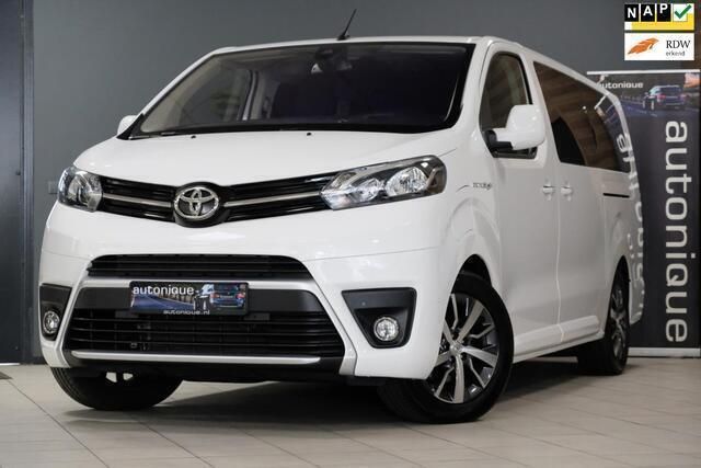 Wit Gebruikt 2022 Toyota Proace Verso Stationwagen | € 34.950 (Eerlijke prijs) - Afbeelding 1/4