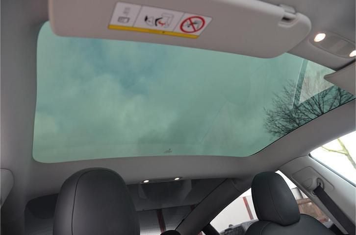 Occasion Tesla Model 3 Long Range AWD 366 kW (498 PK) 2022 Zwart Sedan