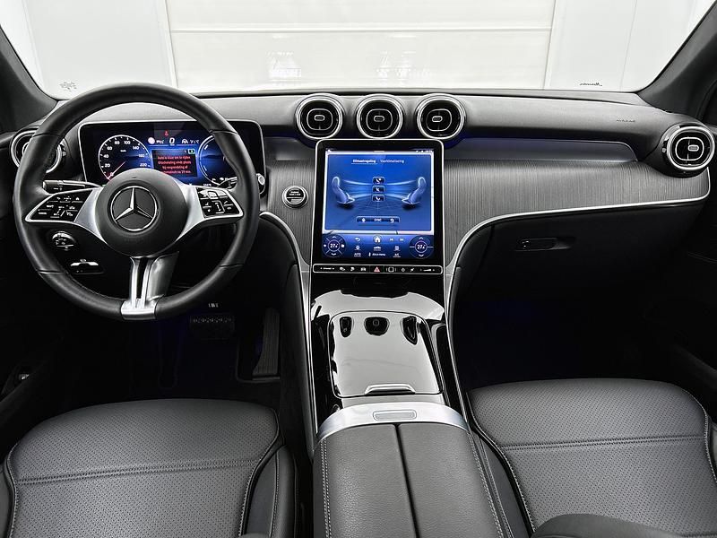 Occasion Mercedes GLC300 313 PK (230 kW) 2024 Grijs Coupé
