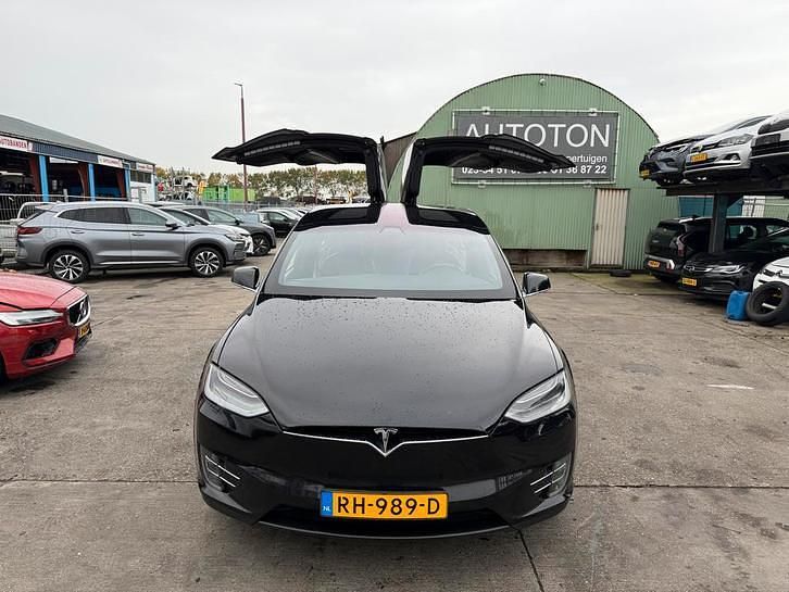 Gebruikt 2017 Tesla Model X SUV | € 18.450 - Afbeelding 1/4