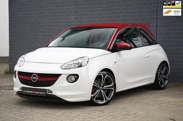 Wit, metallic lak Gebruikt 2017 Opel Adam S Hatchback | € 8.950 (Eerlijke prijs) - Afbeelding 1/4