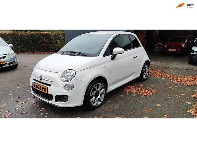 Wit Gebruikt 2014 Fiat 500 Pop Star Hatchback | € 4.950 (Eerlijke prijs) - Afbeelding 1/4