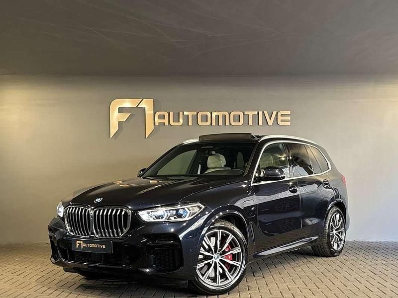Blauw Gebruikt 2022 BMW X5 Executive SUV | € 61.890 (Super prijs) - Afbeelding 1/3