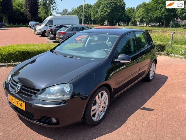 Zwart Gebruikt 2004 VW Golf IV Comfortline Hatchback | € 2.699 (Iets duurder) - Afbeelding 1/4